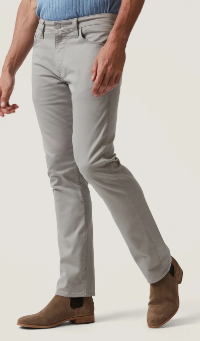 34 Heritage - Courage COOLMAX Relaxed Straight Leg Pants